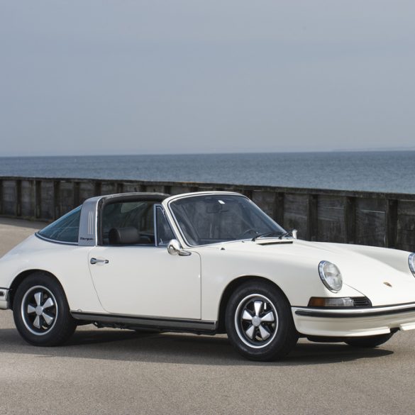 1972 Porsche 911 T 2.4 Targa Gallery