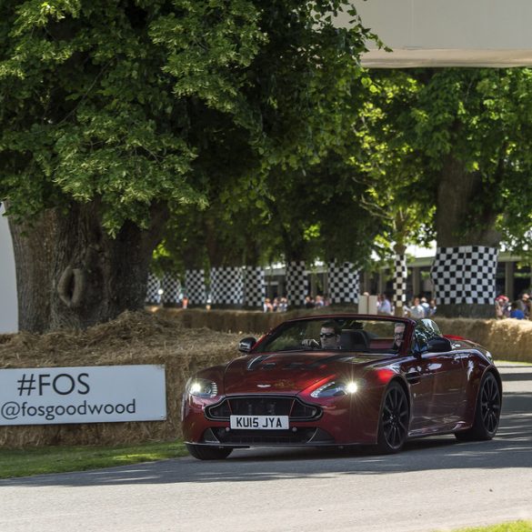 2014 Aston Martin V12 Vantage Roadster S