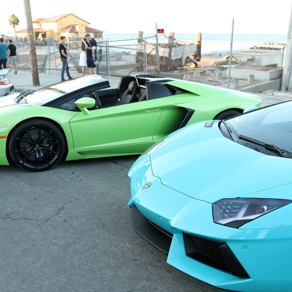 2012 Lamborghini Aventador LP 700-4 Roadster Gallery