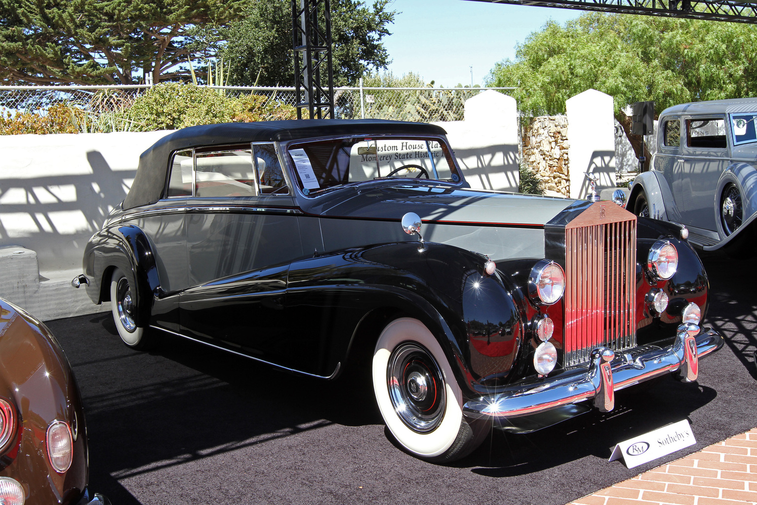 Winnie  Rolls Royce Limousine  Mortons Funeral Hire