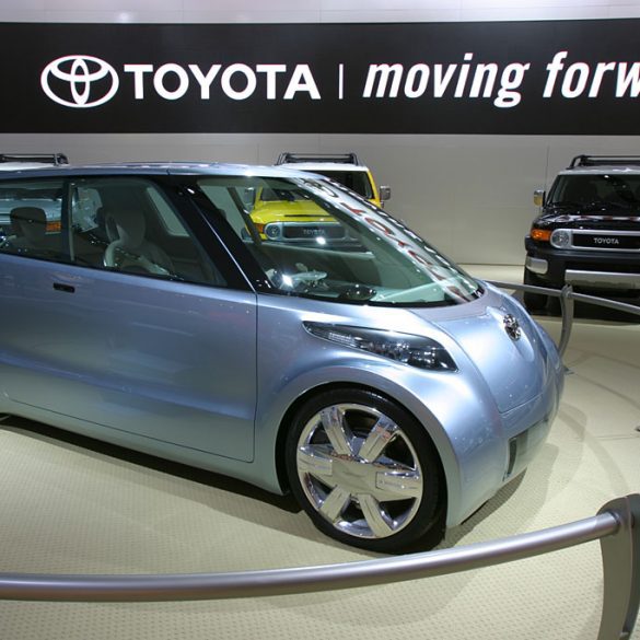 2005 Toyota Fine-X Concept