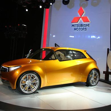 2006 Mitsubishi Concept-CT MIEV Gallery