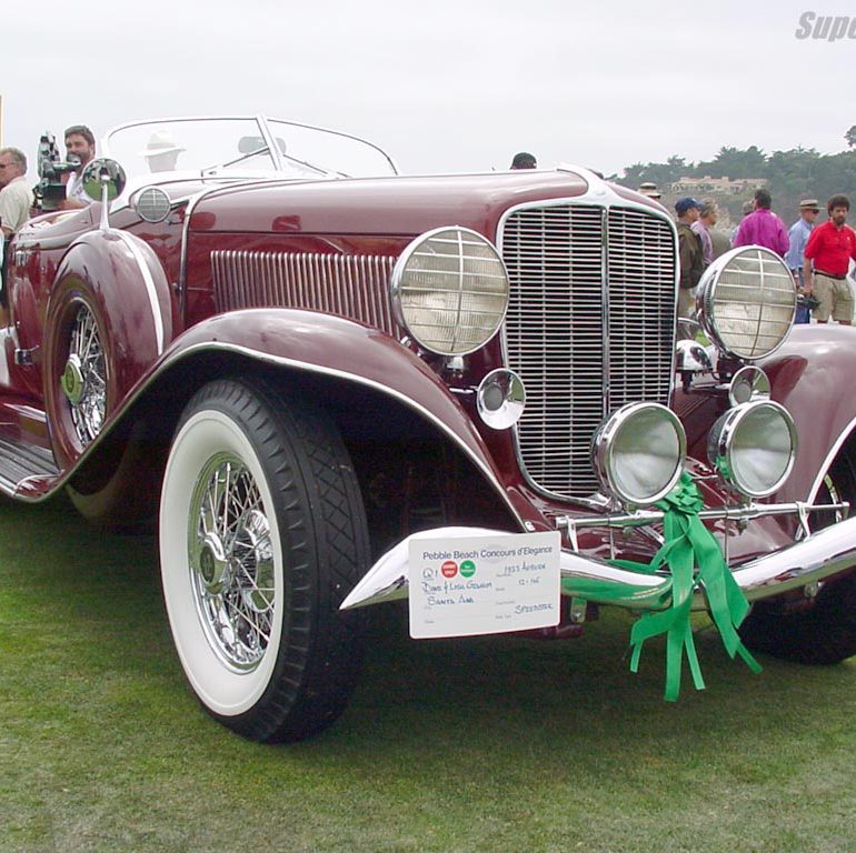 1933 Auburn 12-165 Salon