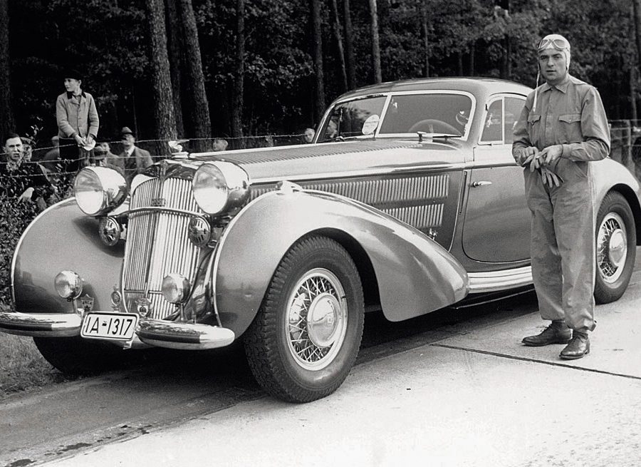 1939 Horch 853 Stromlinien Coupé