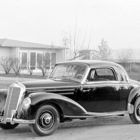 1953→1955 Mercedes-Benz 220 Coupé