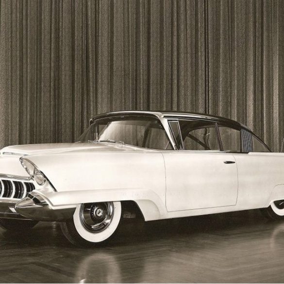 1954 Mercury Monterey XM-800