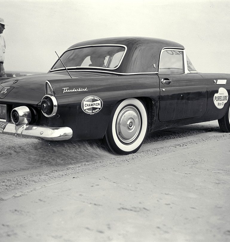 1955 Ford Thunderbird