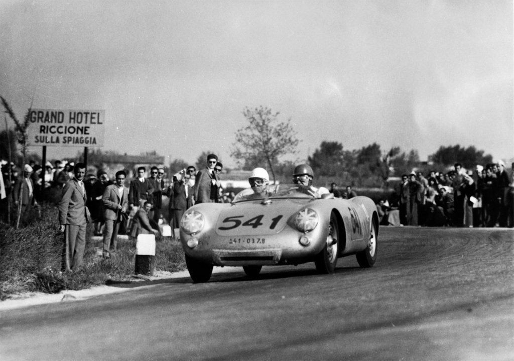 1956_Porsche_550ARSSpyder-0-1024