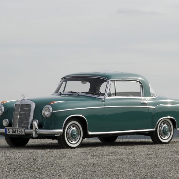 1959→1960 Mercedes-Benz 220 SE Coupé