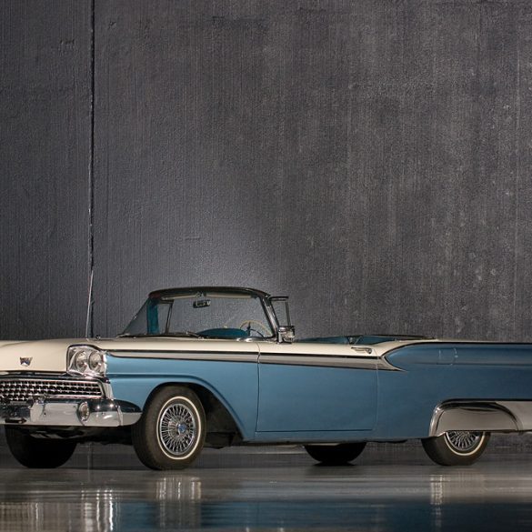 1959 Ford Galaxie Skyliner