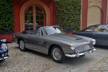 1961→1963 Aston Martin DB4 Convertible