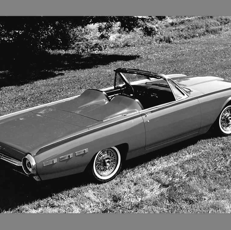 1962 Ford Thunderbird Sports Roadster