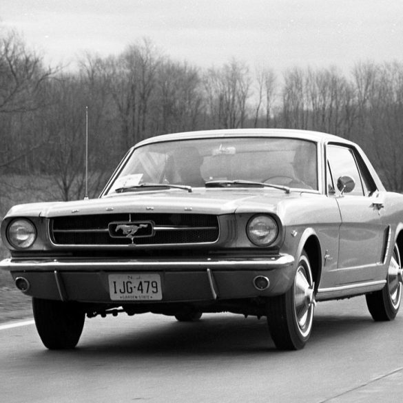 1964→1965 Ford Mustang Hardtop