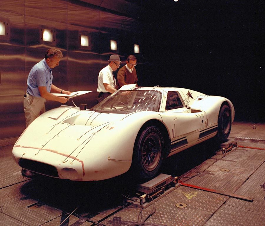 1967 Ford GT40 Mark IV