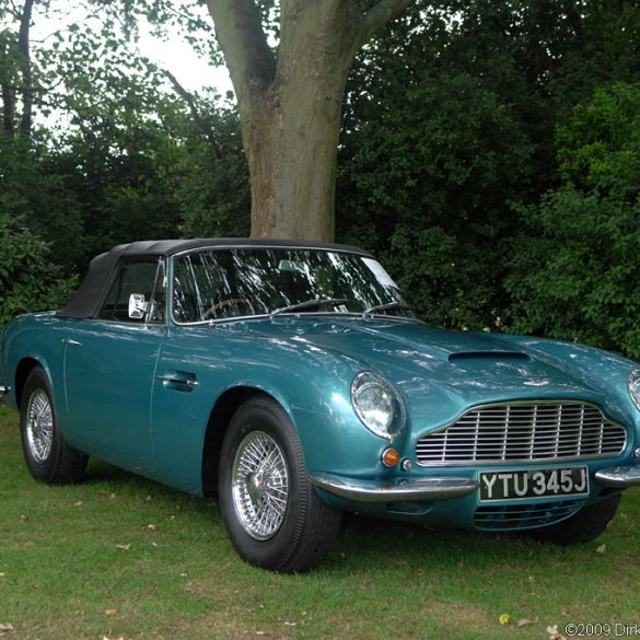 1969 Aston Martin DB6 Mark 2 Volante