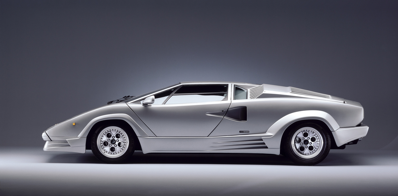 1988→1990 Lamborghini Countach 25th Anniversario