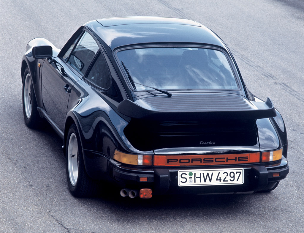 1990_Porsche_911Turbo33Coup3