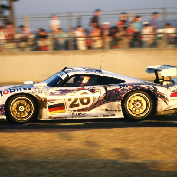 1996 Porsche 911 GT1