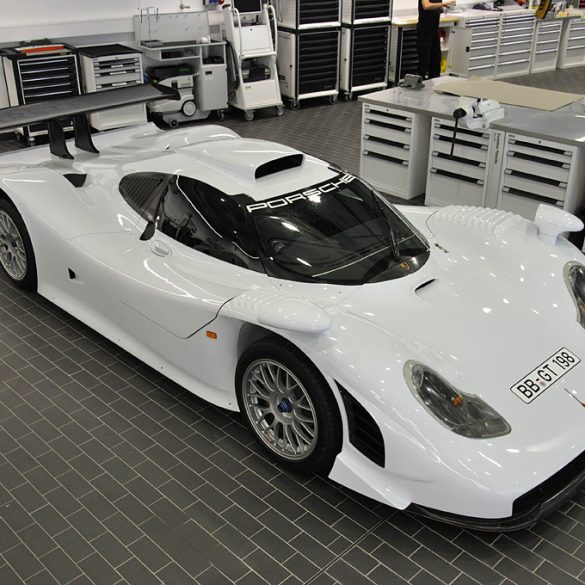 1998 Porsche 911 GT1 ’98 Straßenversion