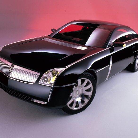 2001 Lincoln Mk 9 Coupe