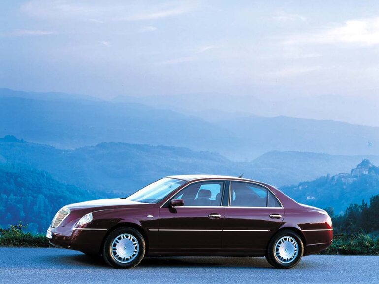 Lancia thesis 2002