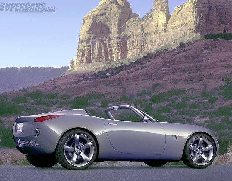 2002 Pontiac Solstice Roadster Concept