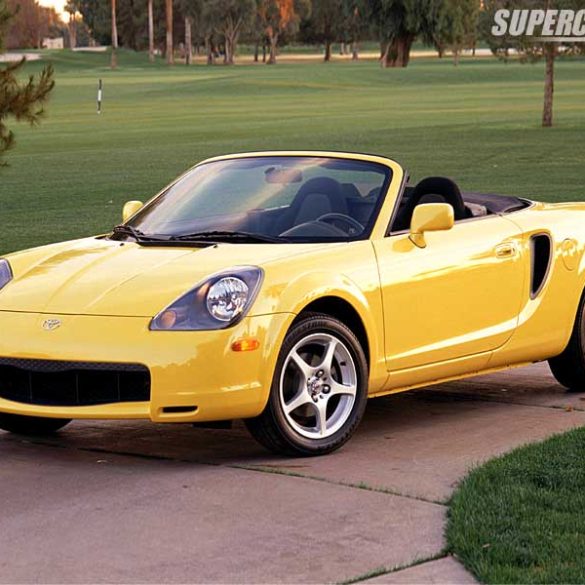 2002 Toyota MR2