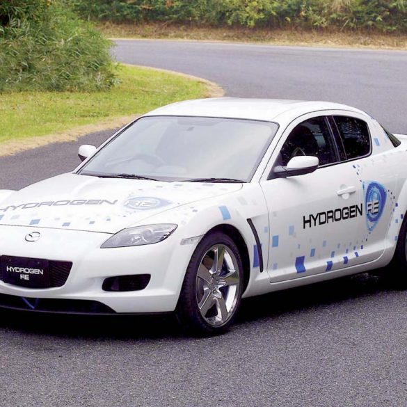 2004 Mazda RX-8 Hydrogen Concept