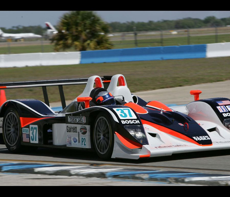 2005 Lola B05/40