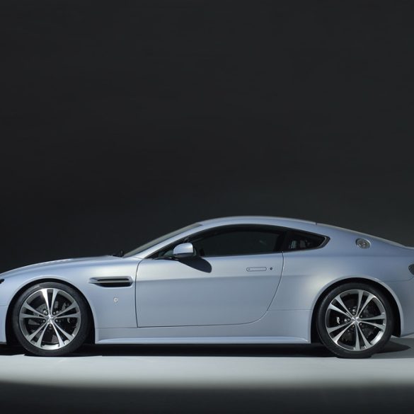 2007 Aston Martin V12 Vantage RS Concept