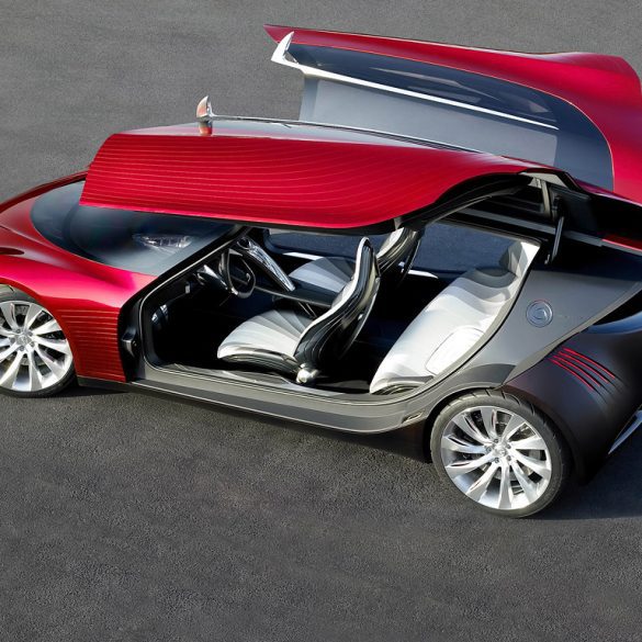 2007 Mazda Ryuga Concept