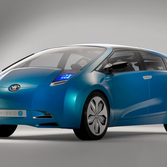 2007 Toyota Hybrid X Concept