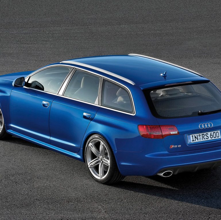 2008_Audi_RS6Avant50TFSIquattro2