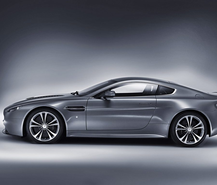 2009 Aston Martin V12 Vantage