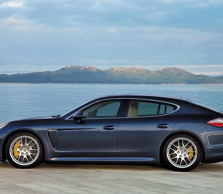 2009 Porsche Panamera 4S