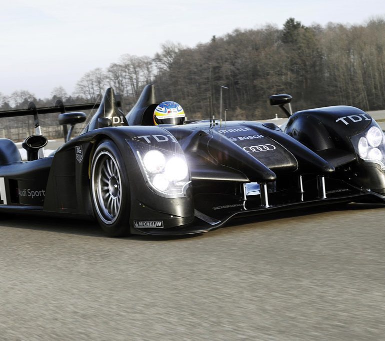 2010 Audi R15 TDI plus