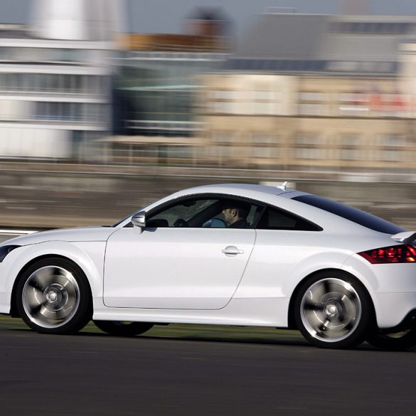 2010 Audi TT RS Coupé