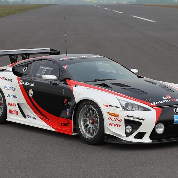 2010 Lexus LFA N2410