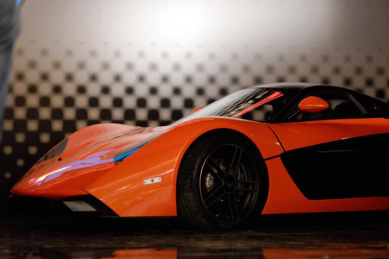 2010 Marussia B1