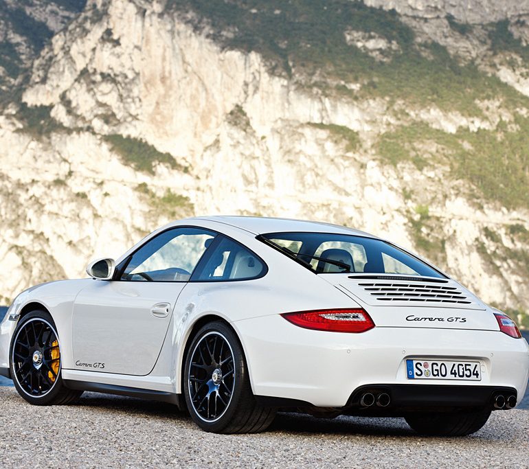 2010 Porsche 911 Carrera GTS Coupé