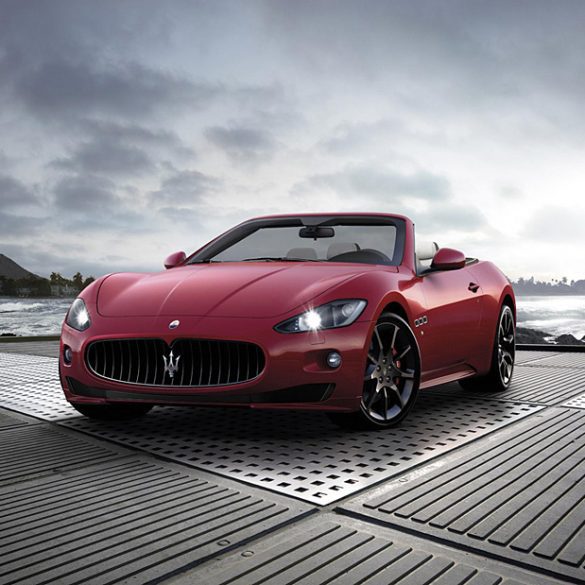 2011 Maserati GranCabrio Sport