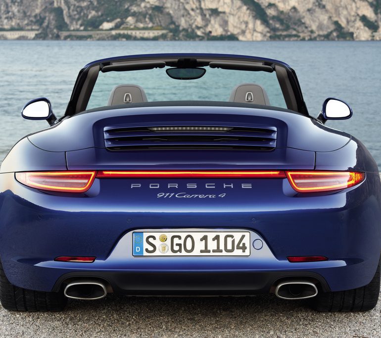 2012 Porsche 911 Carrera 4 Cabriolet