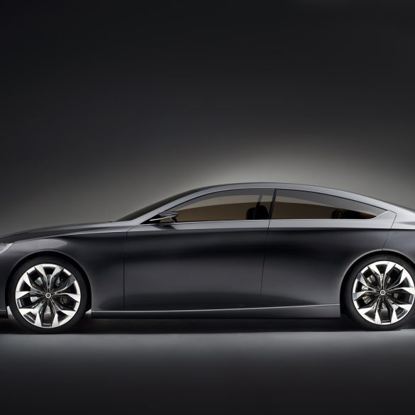 2013 Hyundai HCD-14 Genesis