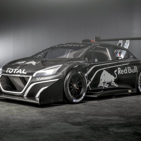 2013 Peugeot 208 T16 Pikes Peak