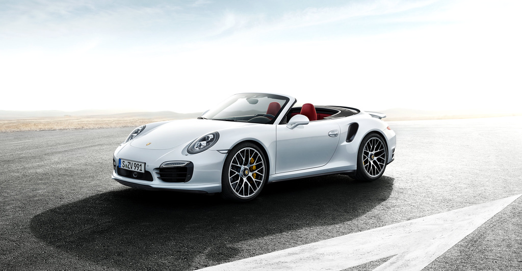 2013_Porsche_911TurboSCabriolet-0-1024