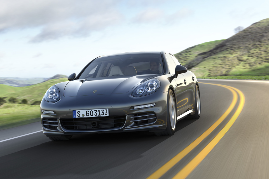 2013 Porsche Panamera 4S