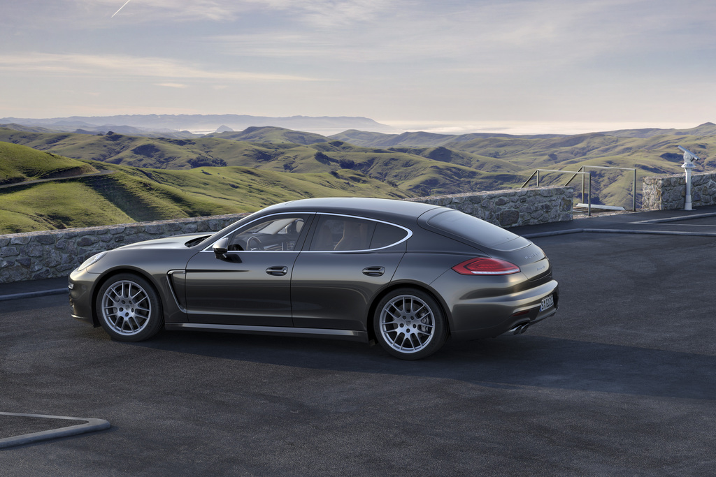 2013 Porsche Panamera 4S