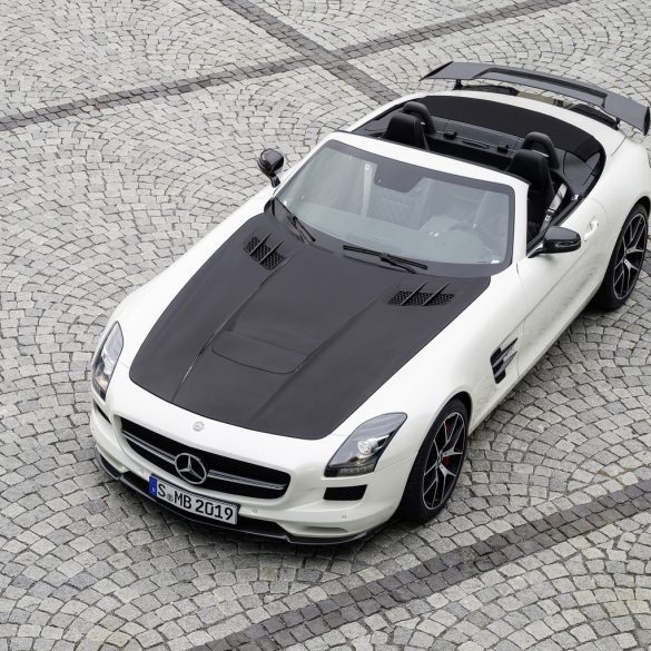 2014 Mercedes-Benz SLS AMG GT Roadster Final Edition