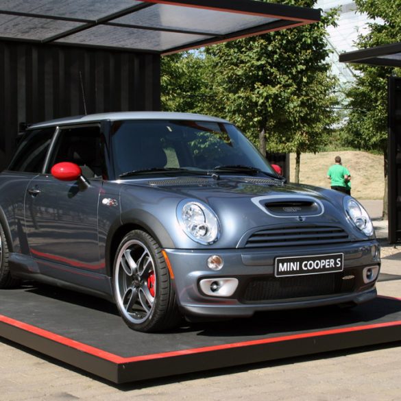 2006 MINI Cooper S Works JP Gallery