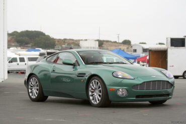 2000 Aston Martin V12 Vanquish Gallery